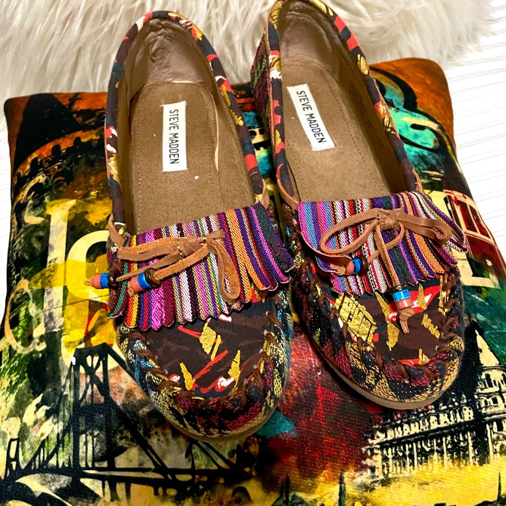 Steve Madden multi colored